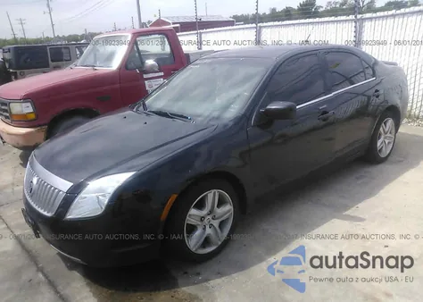 2010 Mercury Milan из США, поврежденный, VIN 3MEHM0HAXAR608340